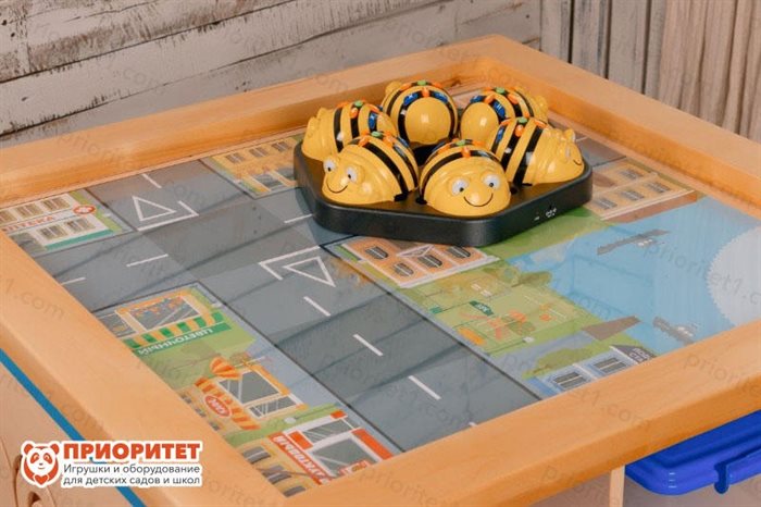 Набор Лого-роботов Пчелки (на док-станции) Bee-Bot - фото 121516289