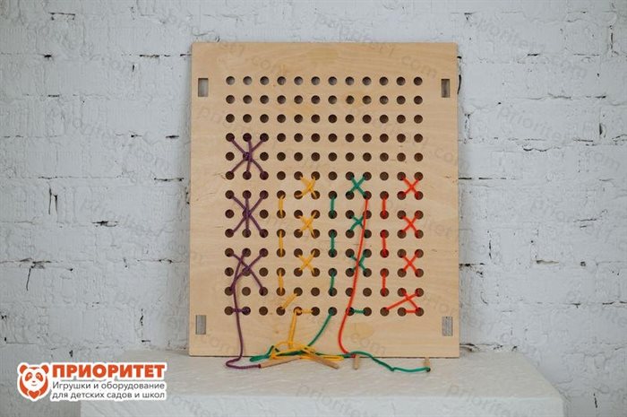 Тактильно-развивающая панель Полезная вышивка - фото 121519470