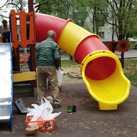 Горка - тоннель с оборотом 750 мм с высоты 1,5 м