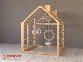 Деревянный домик для детей